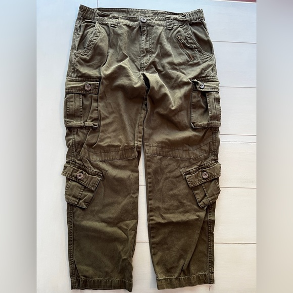 Pants from Akarmy! Size 14. Great condition. Army Green. - Picture 1 of 3